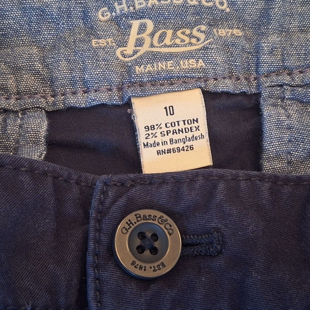 G. H. Bass & Co. Shorts Chino Red Hot Chili Pepper Print Sz 10 Navy Blue Cotton - Picture 3 of 10